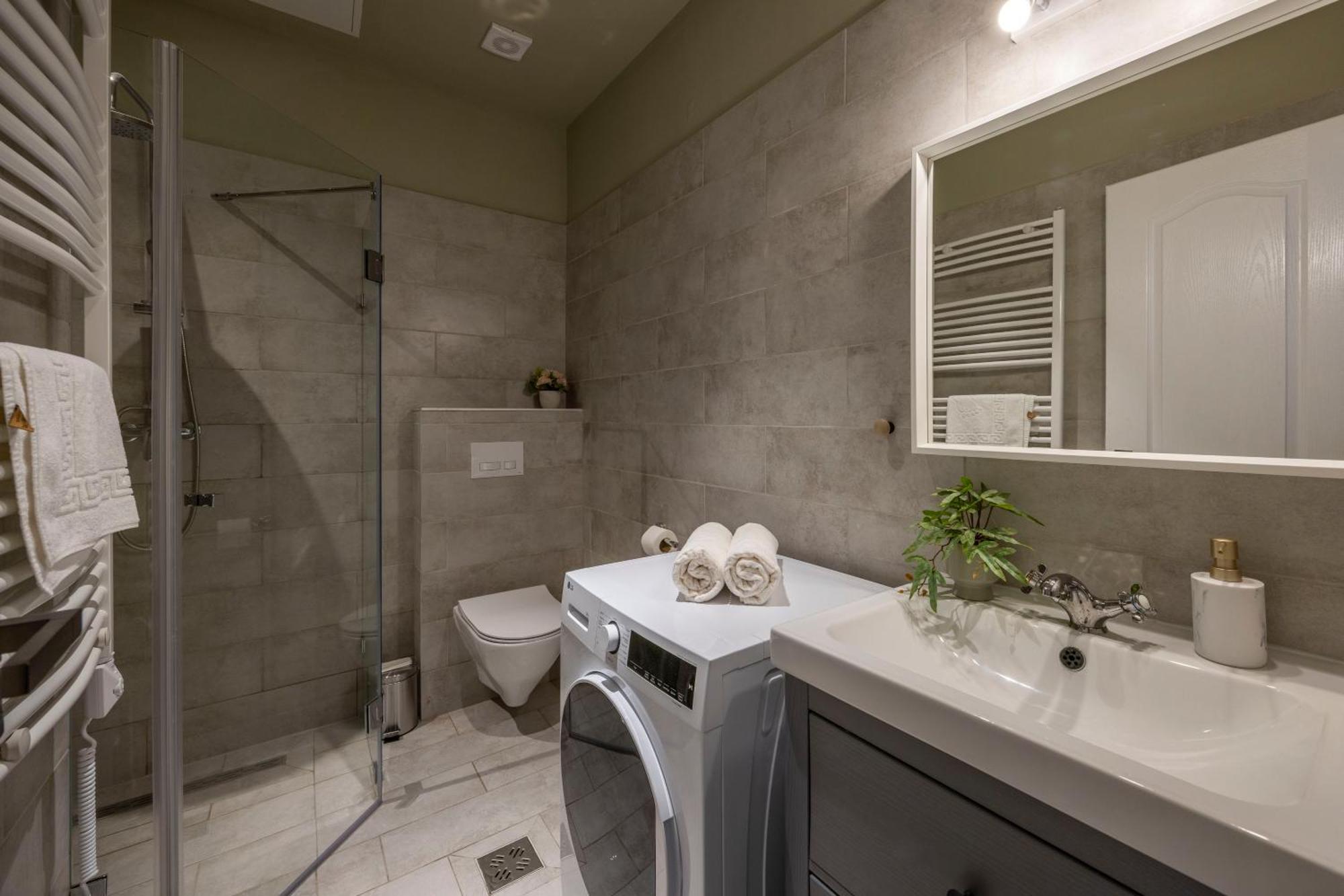 Charming Art Deco Style Apartment In The Heart Of Budapest Ngoại thất bức ảnh